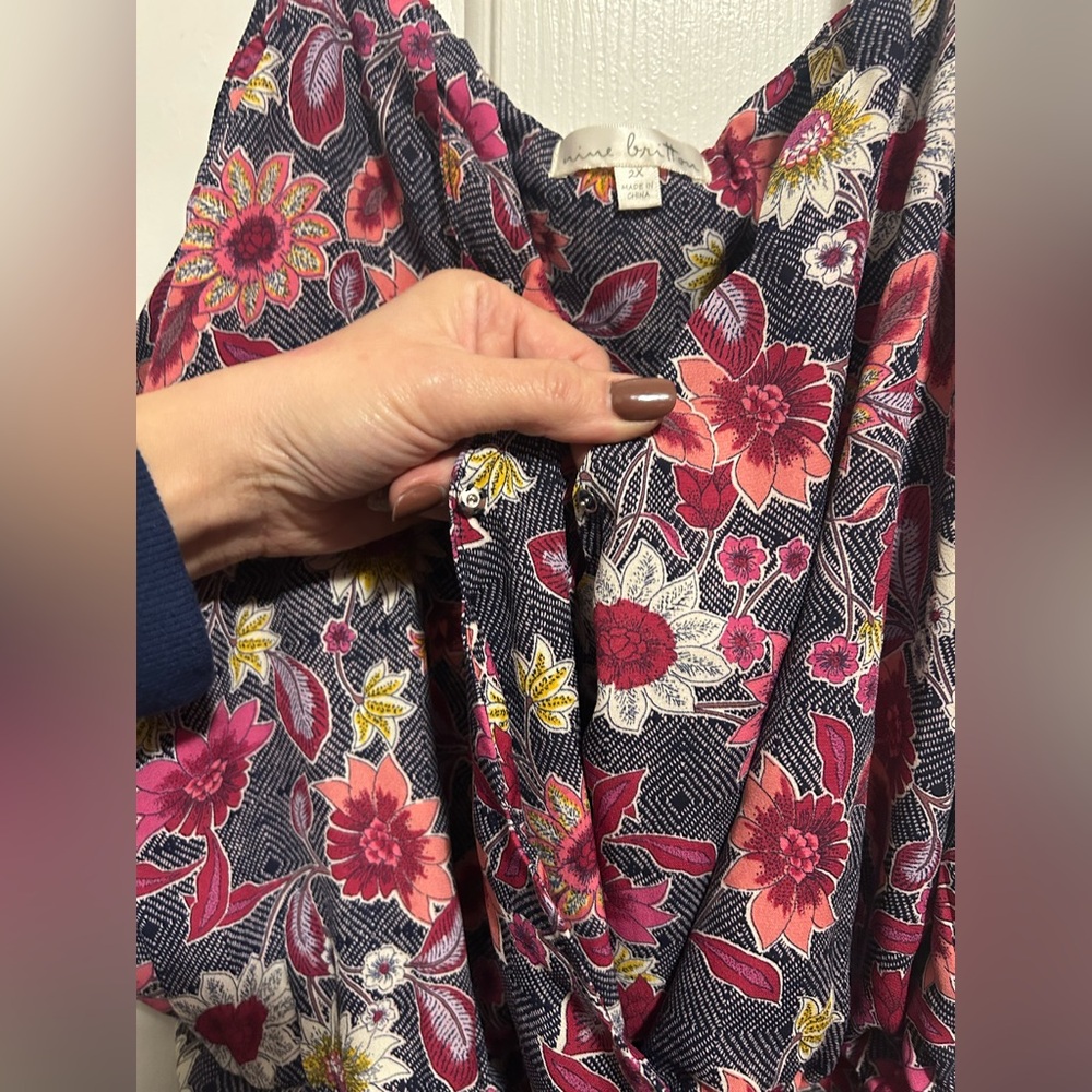 Sexy Going out floral tank / Top - 2X - Picture 6 of 9